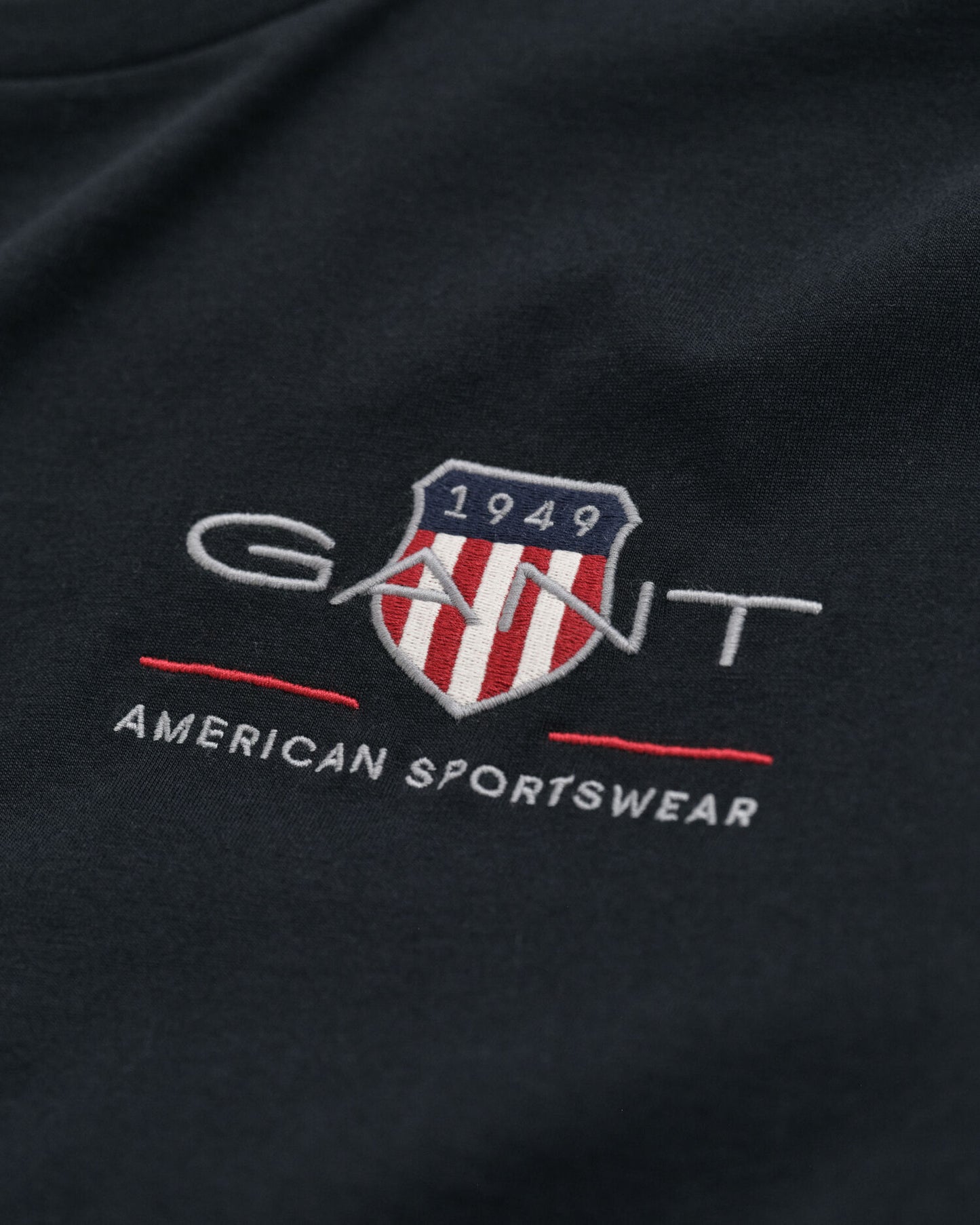 T-shirt brodé Archive Shield