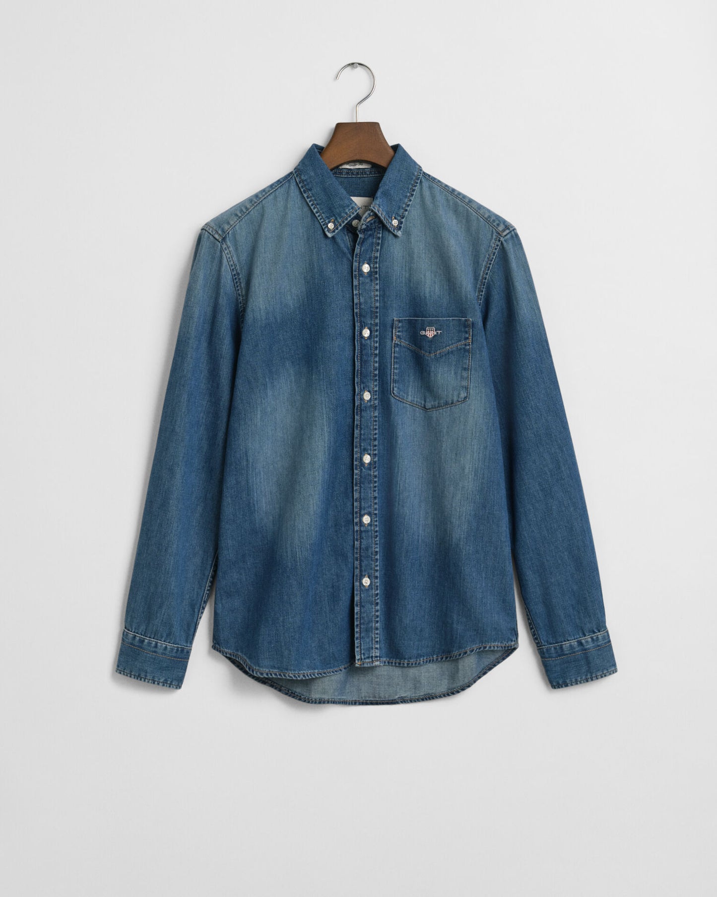 Chemise en jean coupe droite