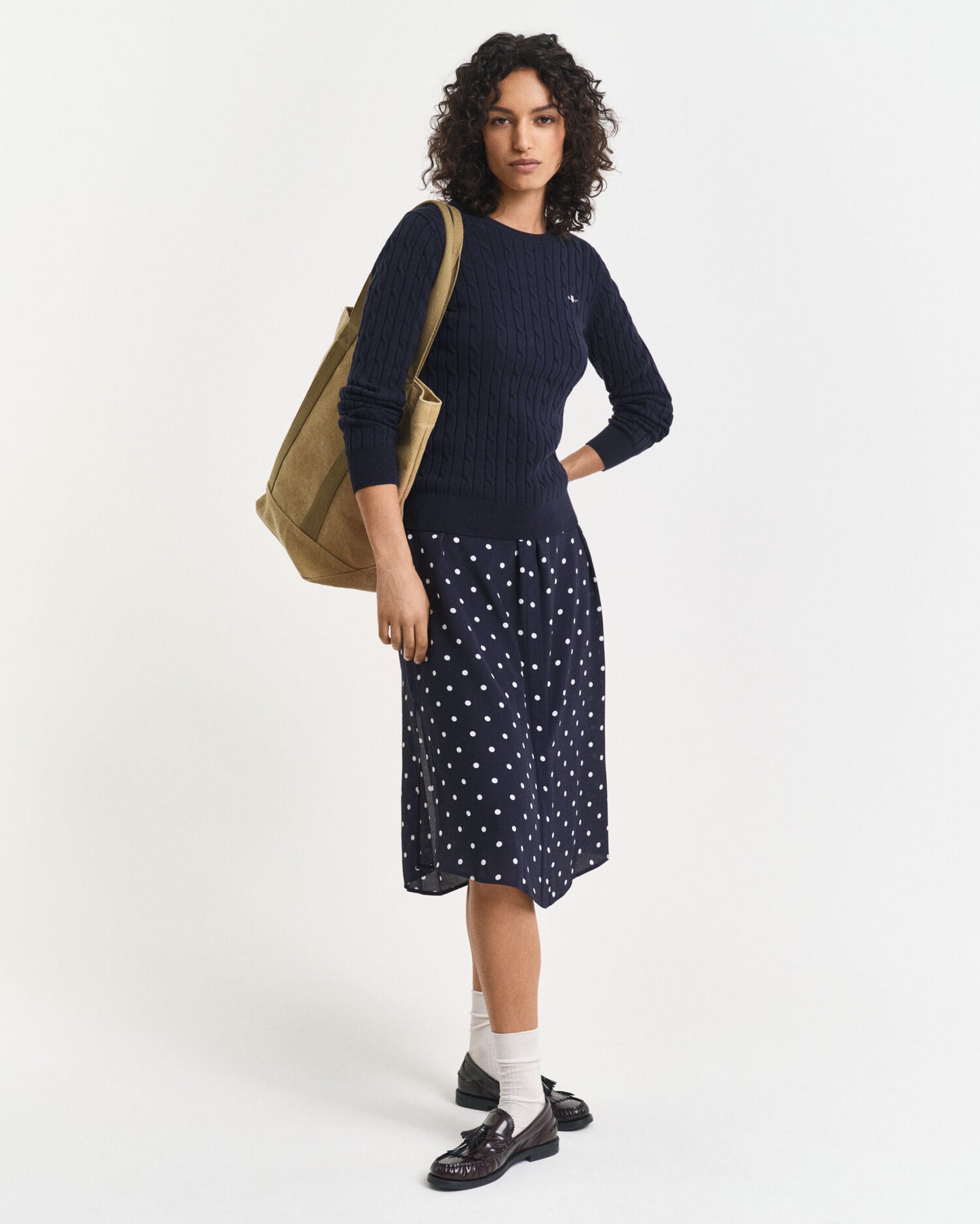 Pull ras-du-cou en maille torsadée de coton extensible