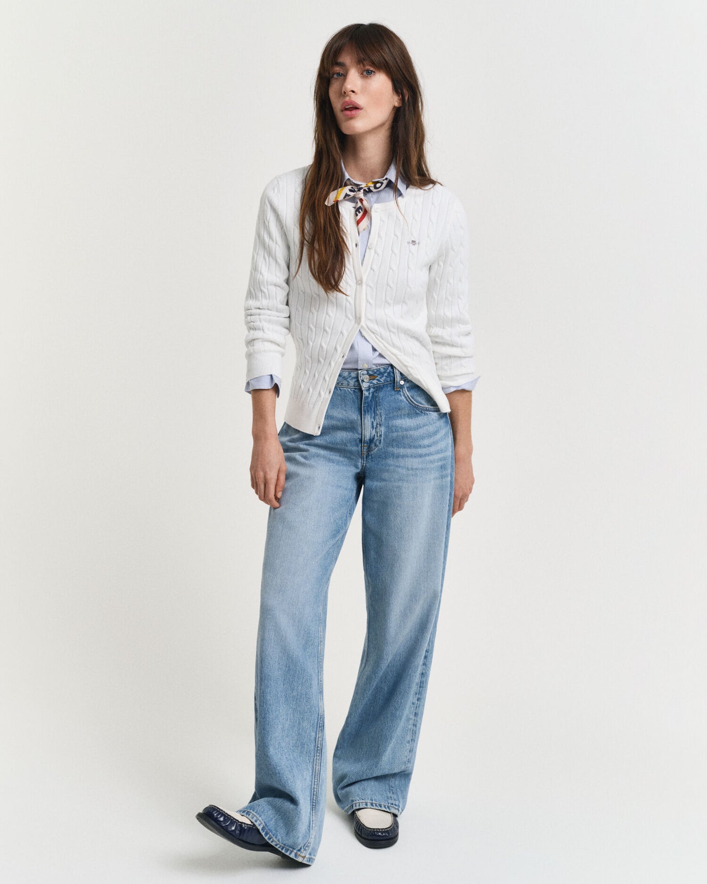 Cardigan aus Stretch-Baumwollzopfstrick