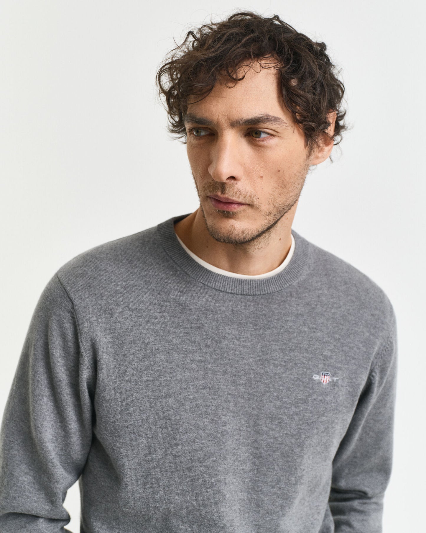 Klassischer Pullover mit Rundhalsausschnitt aus Baumwolle