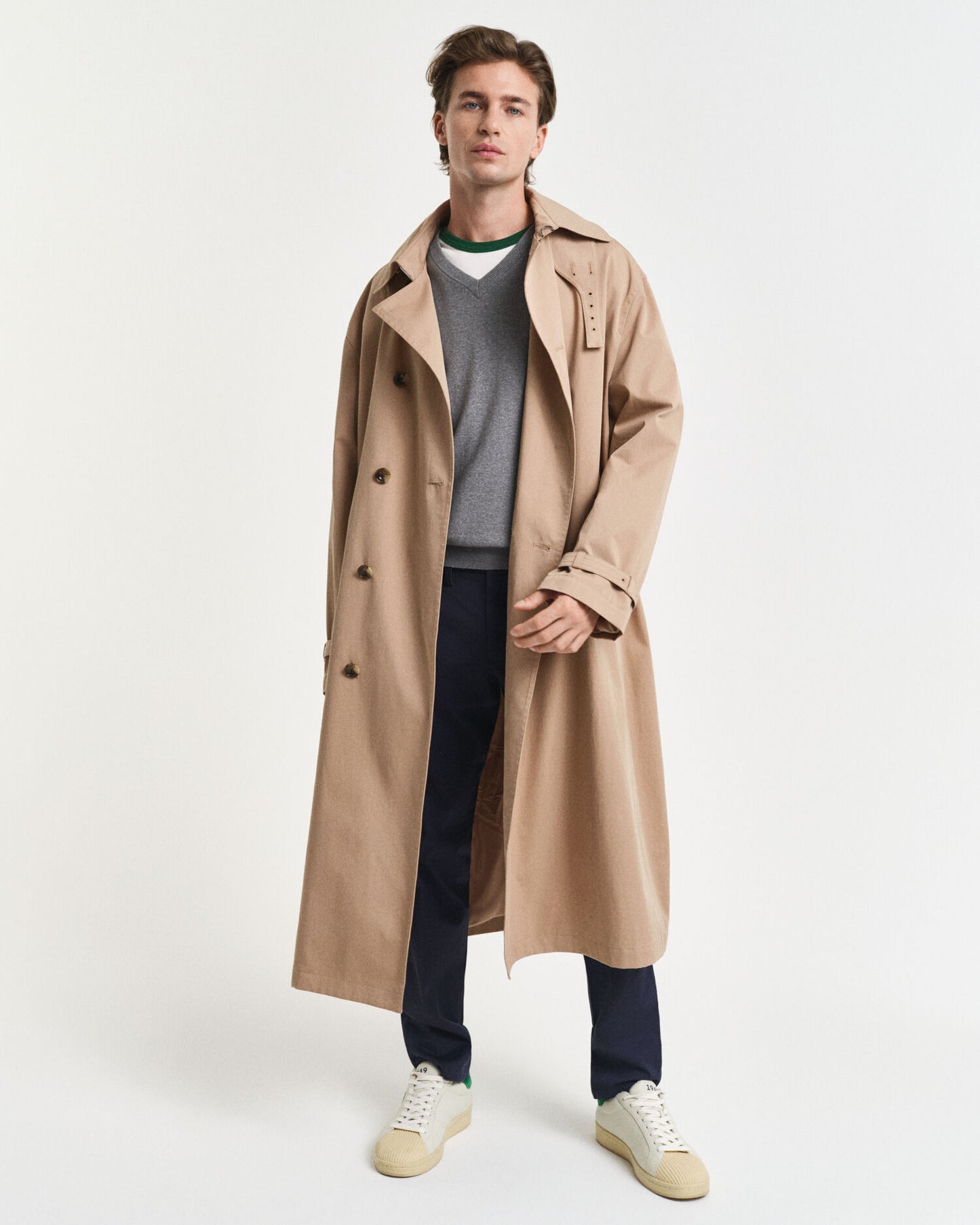 Klassischer Baumwoll-V-Pullover
