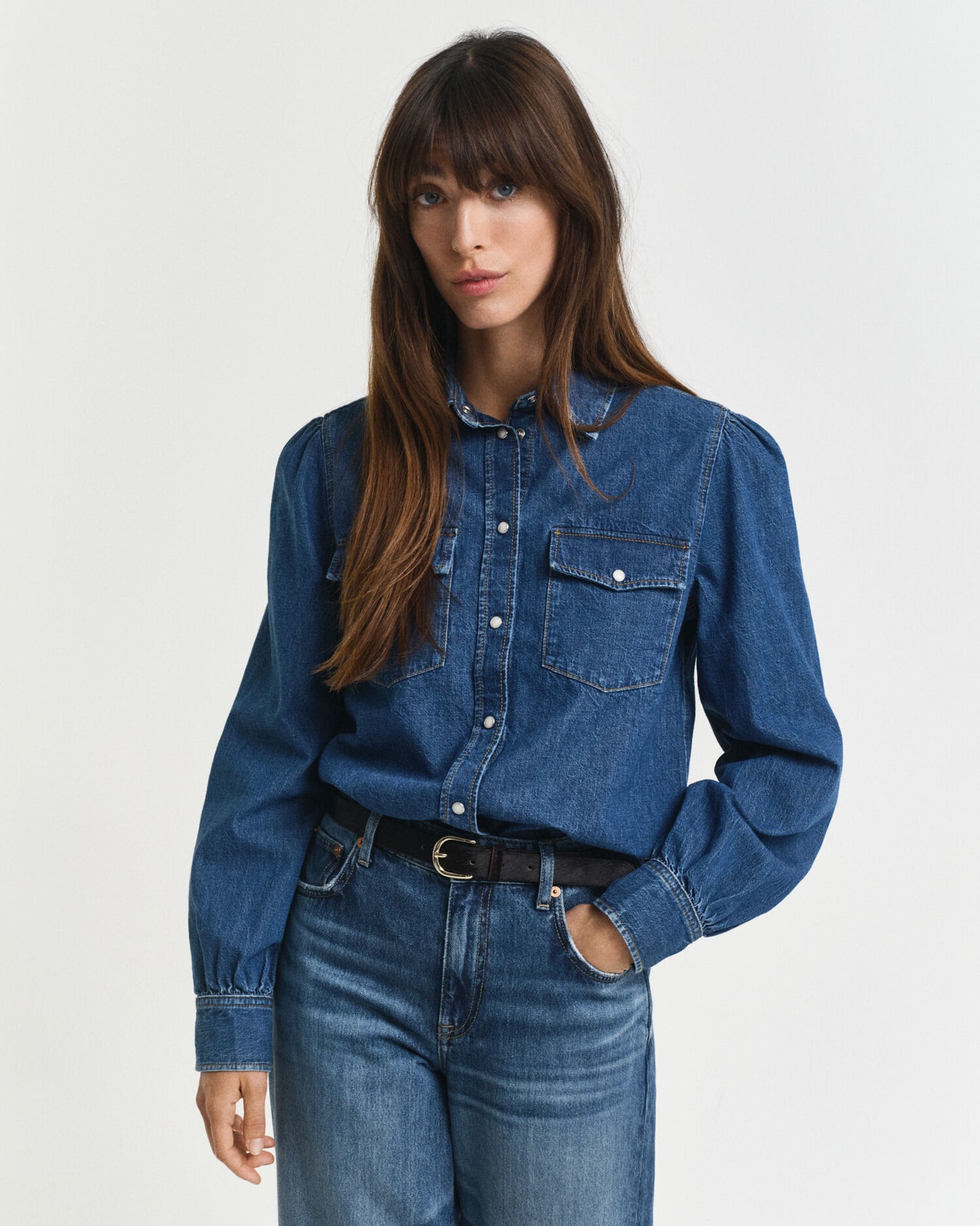 Chemise en jean à manches bouffantes coupe droite