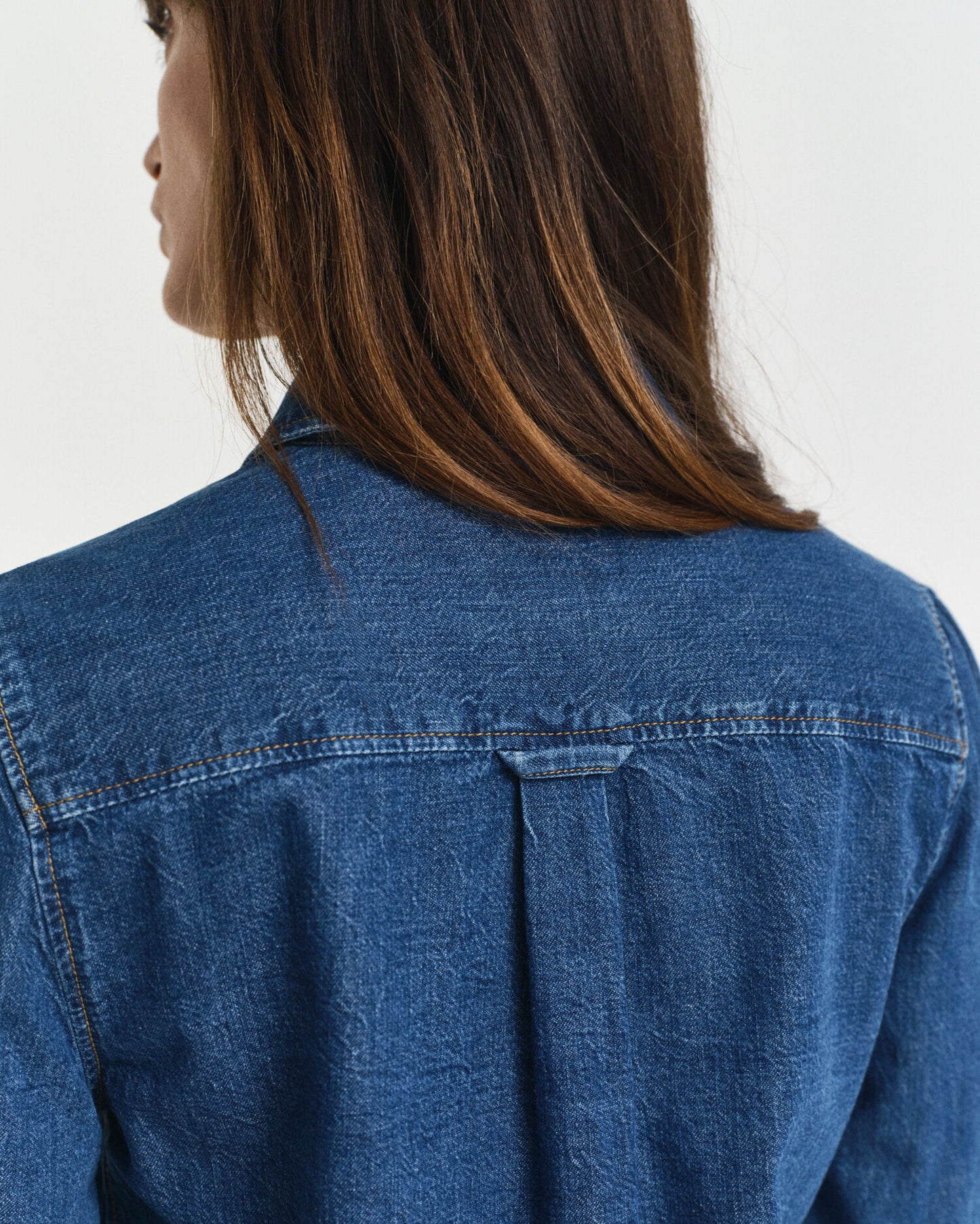 Chemise en jean à manches bouffantes coupe droite