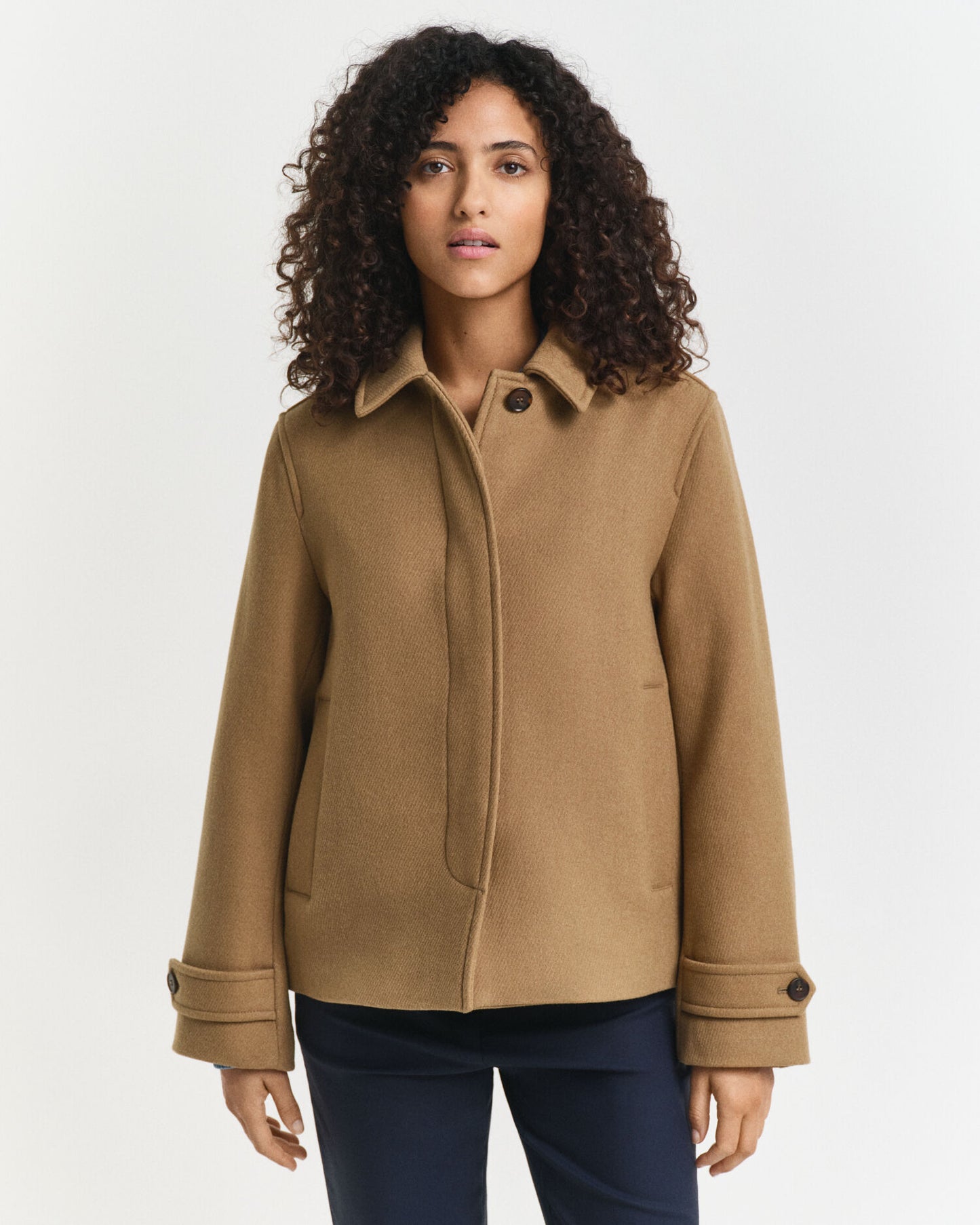 Manteau court en mélange de laine