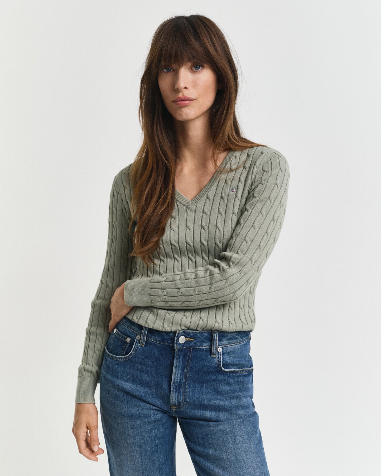 Pull en maille torsadée en coton stretch à encolure en V