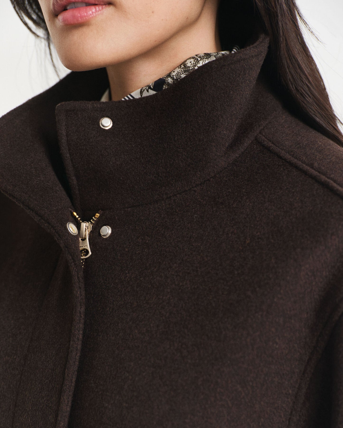 Kurze Wolljacke mit Reißverschluss