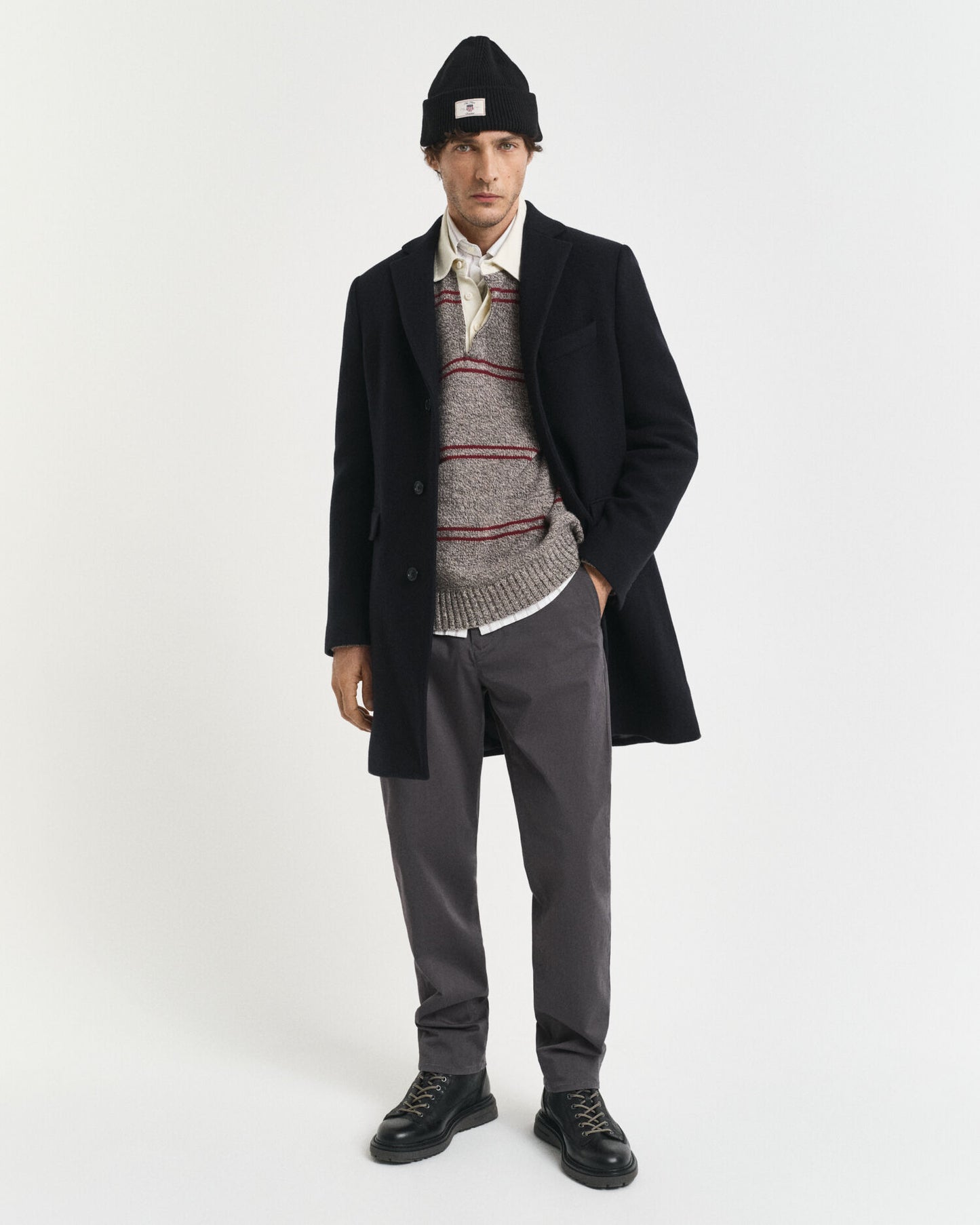 Pantalon chino en serge coupe droite
