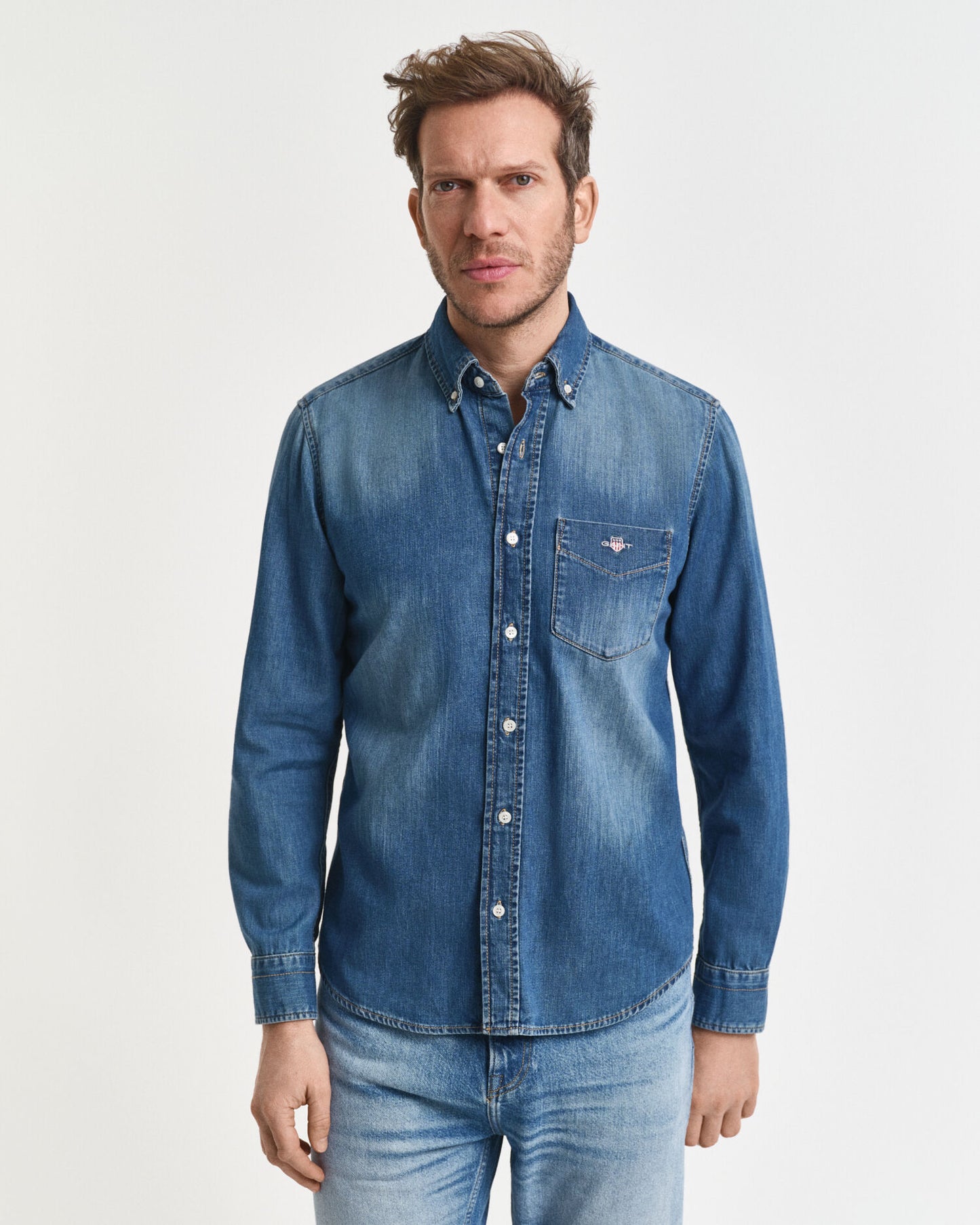 Chemise en jean coupe droite