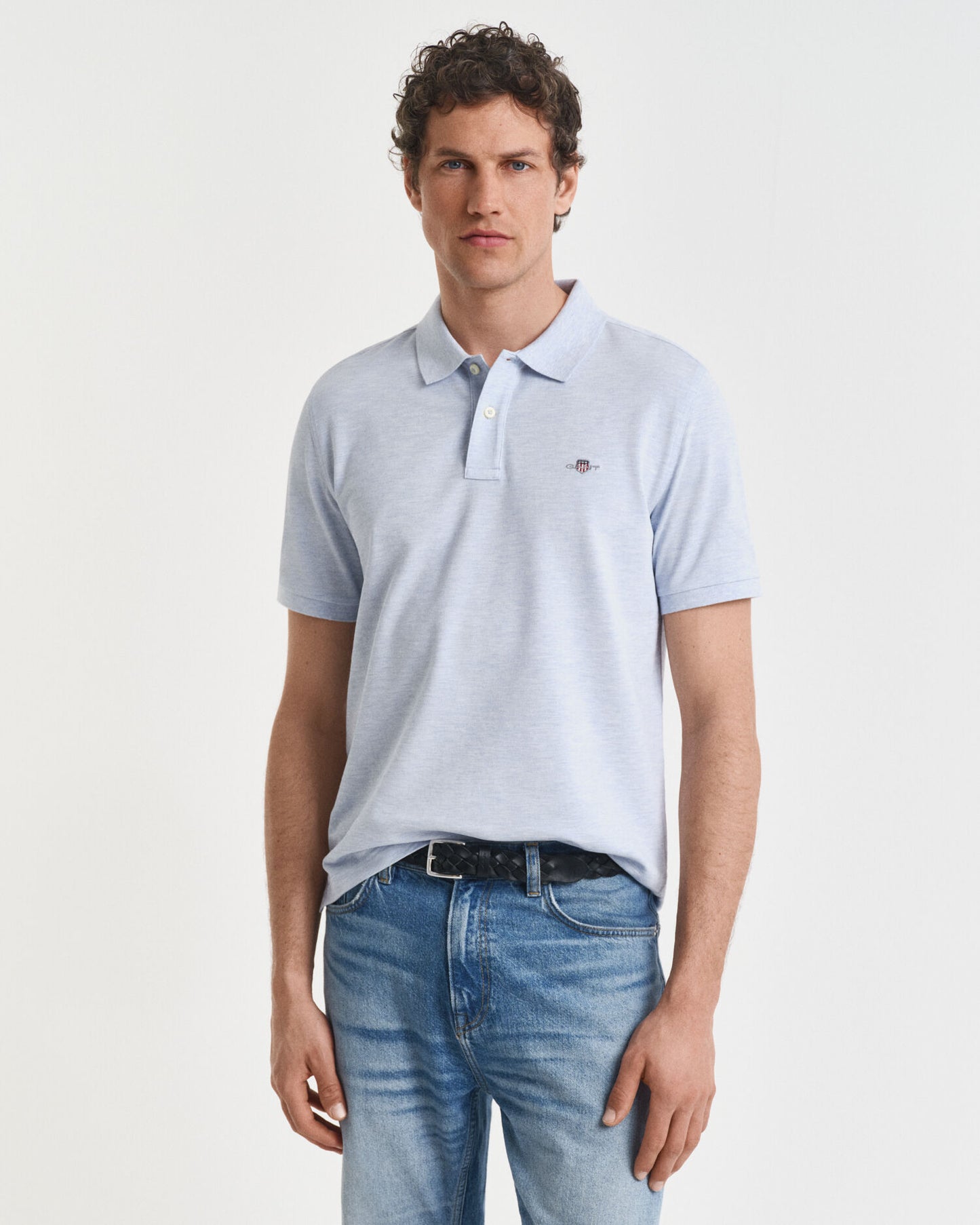 Regular Fit Piqué-Poloshirt mit Wappen