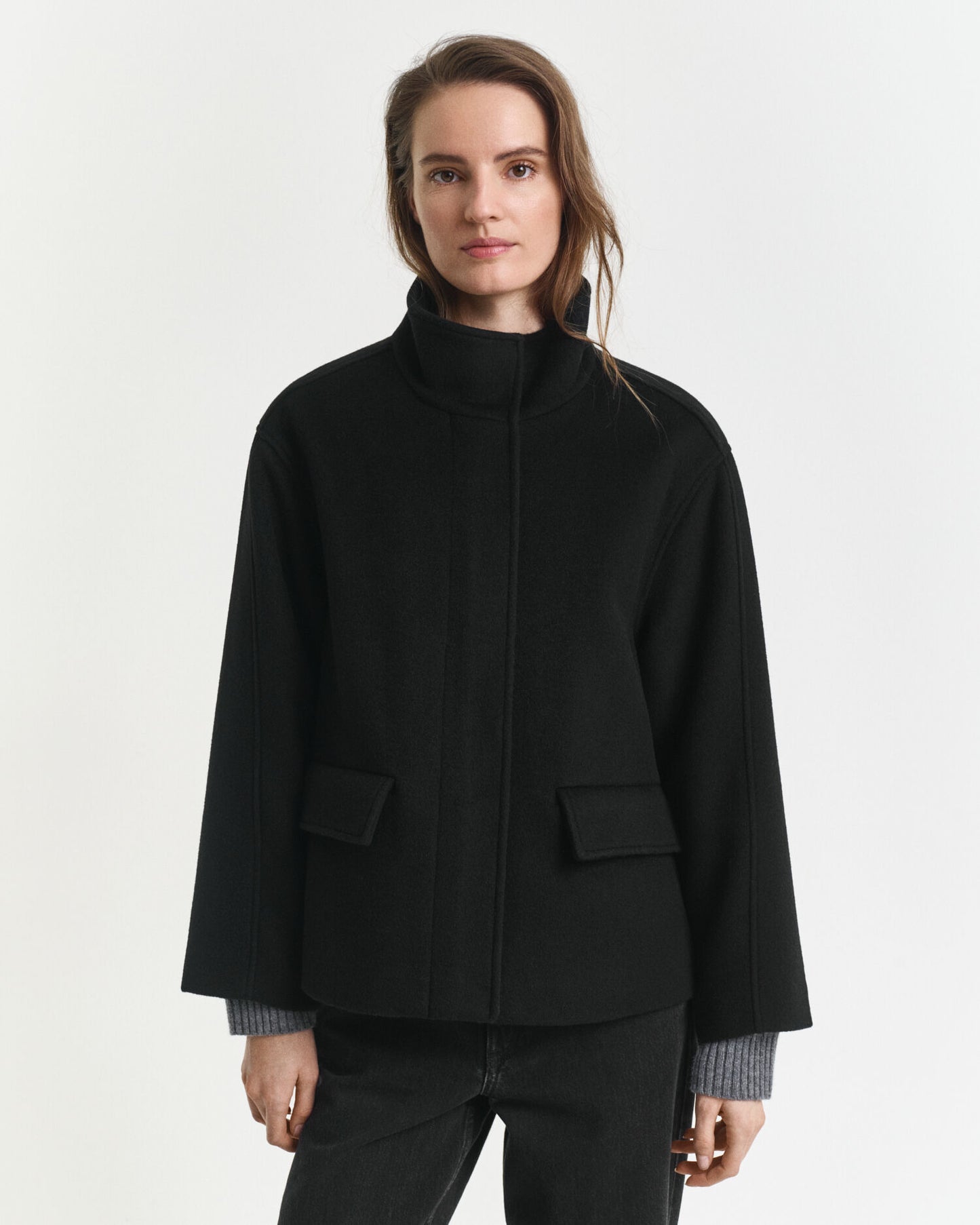 Kurze Wolljacke mit Reißverschluss