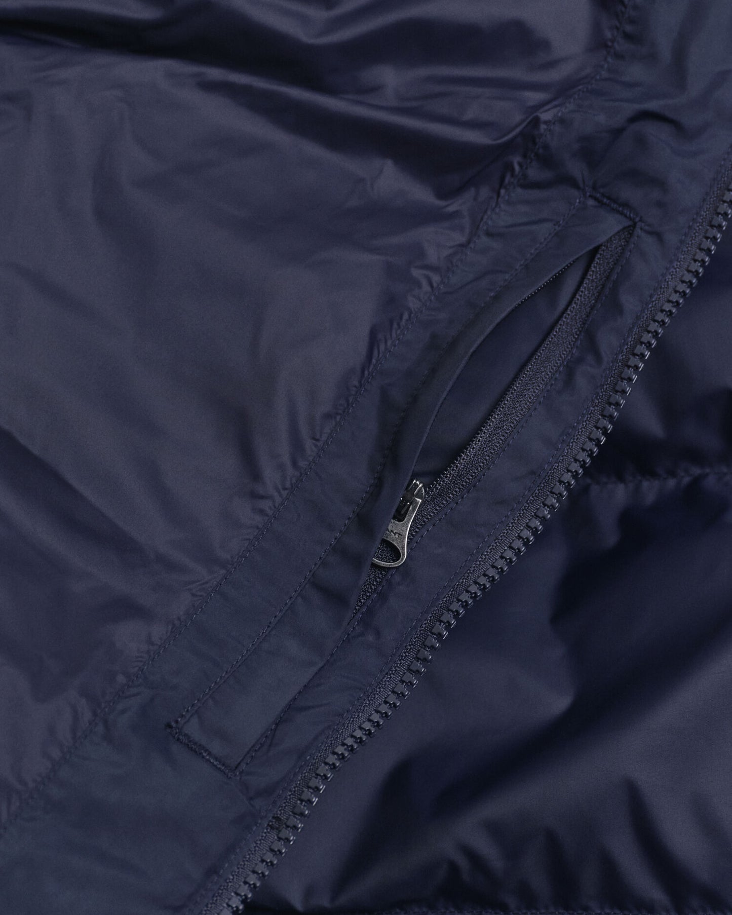Active Cloud mittellange Jacke