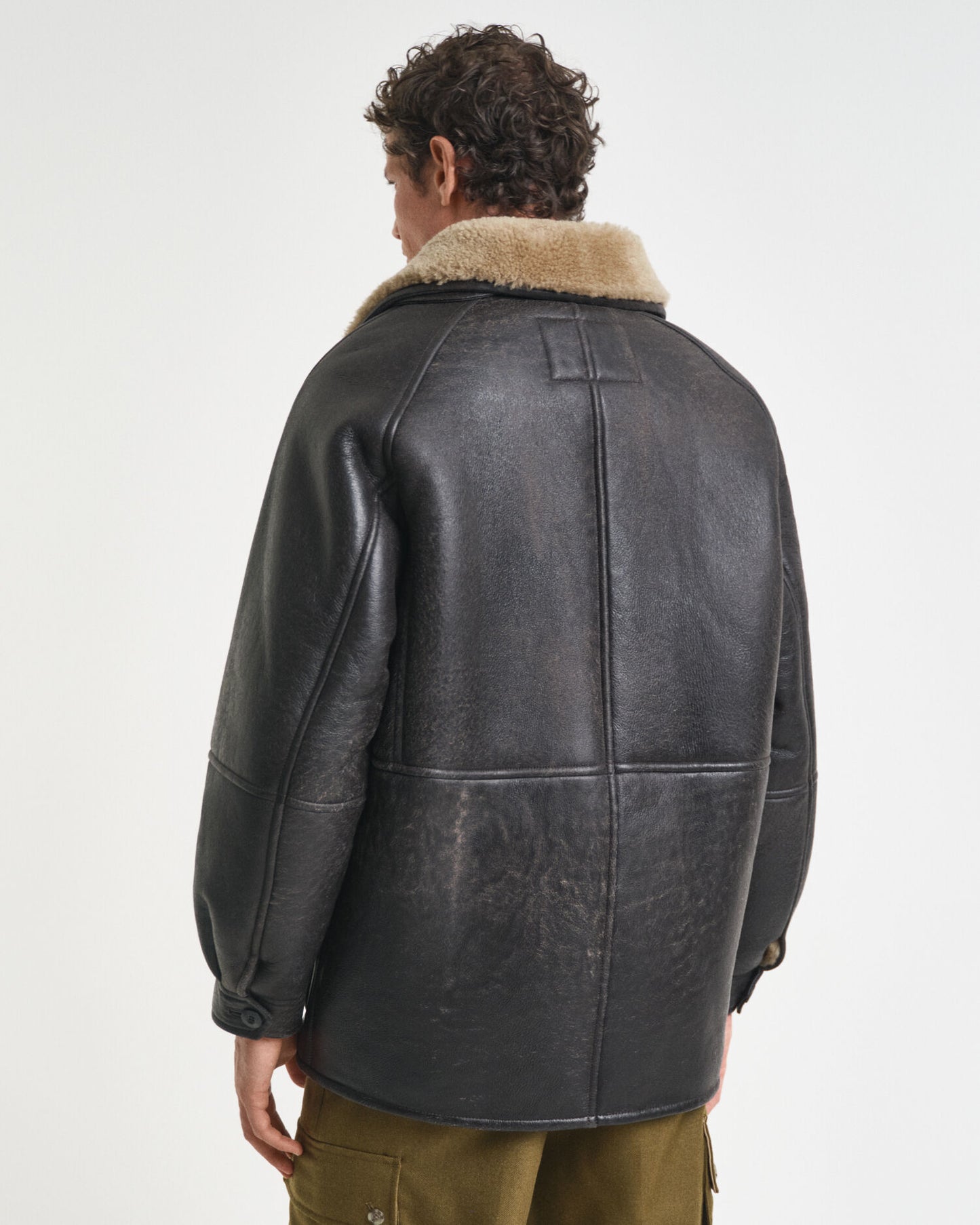 Veste en cuir et peau lainée vieilli
