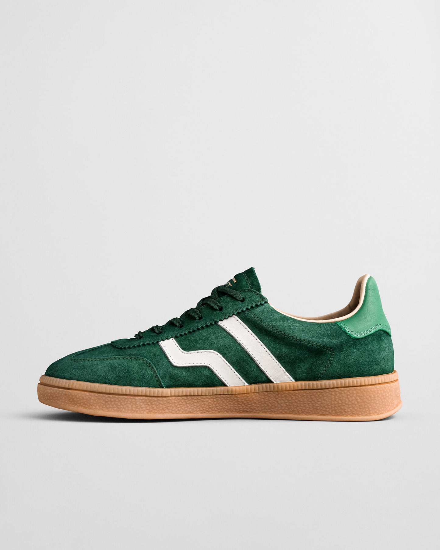Baskets en daim Cuzima