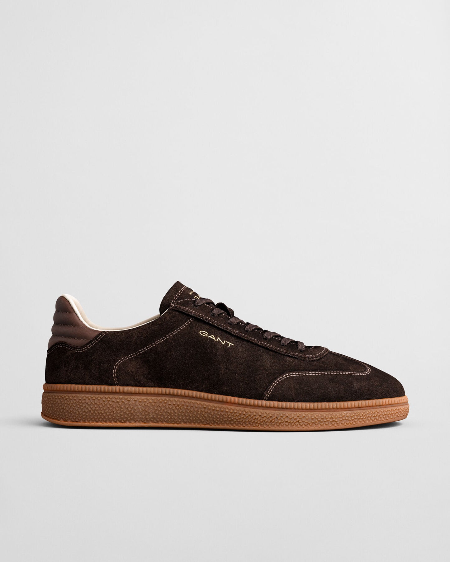 Baskets en daim Cuzmo
