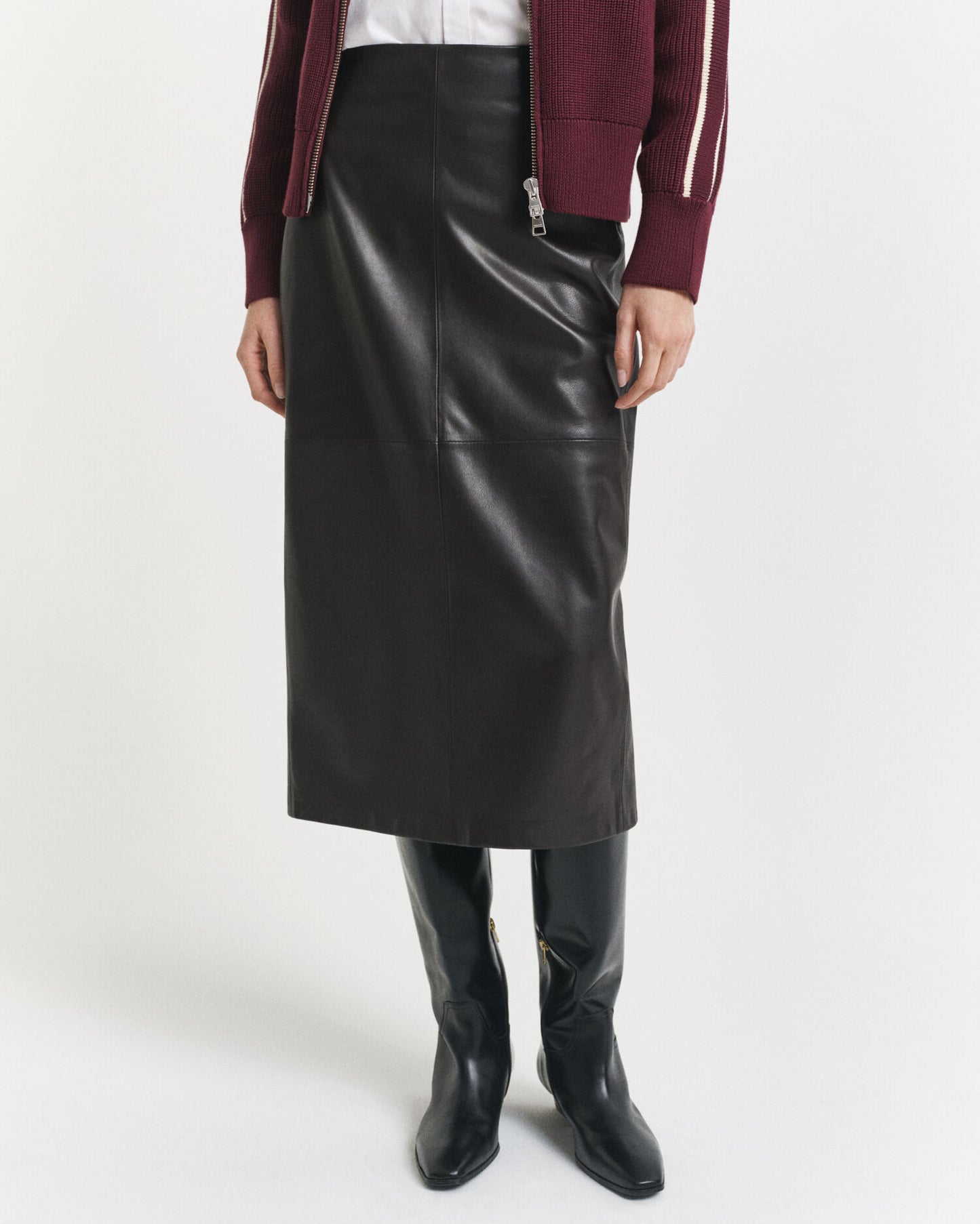 Jupe crayon midi en cuir