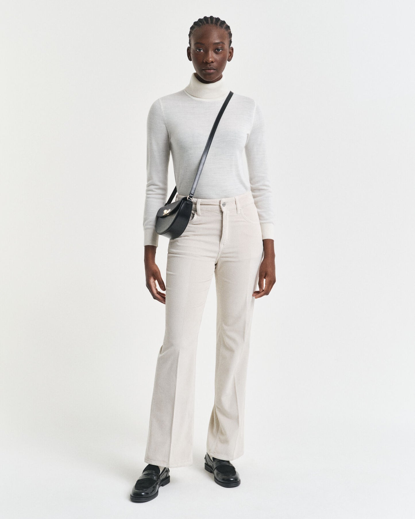 Ausgestellte Cordjeans