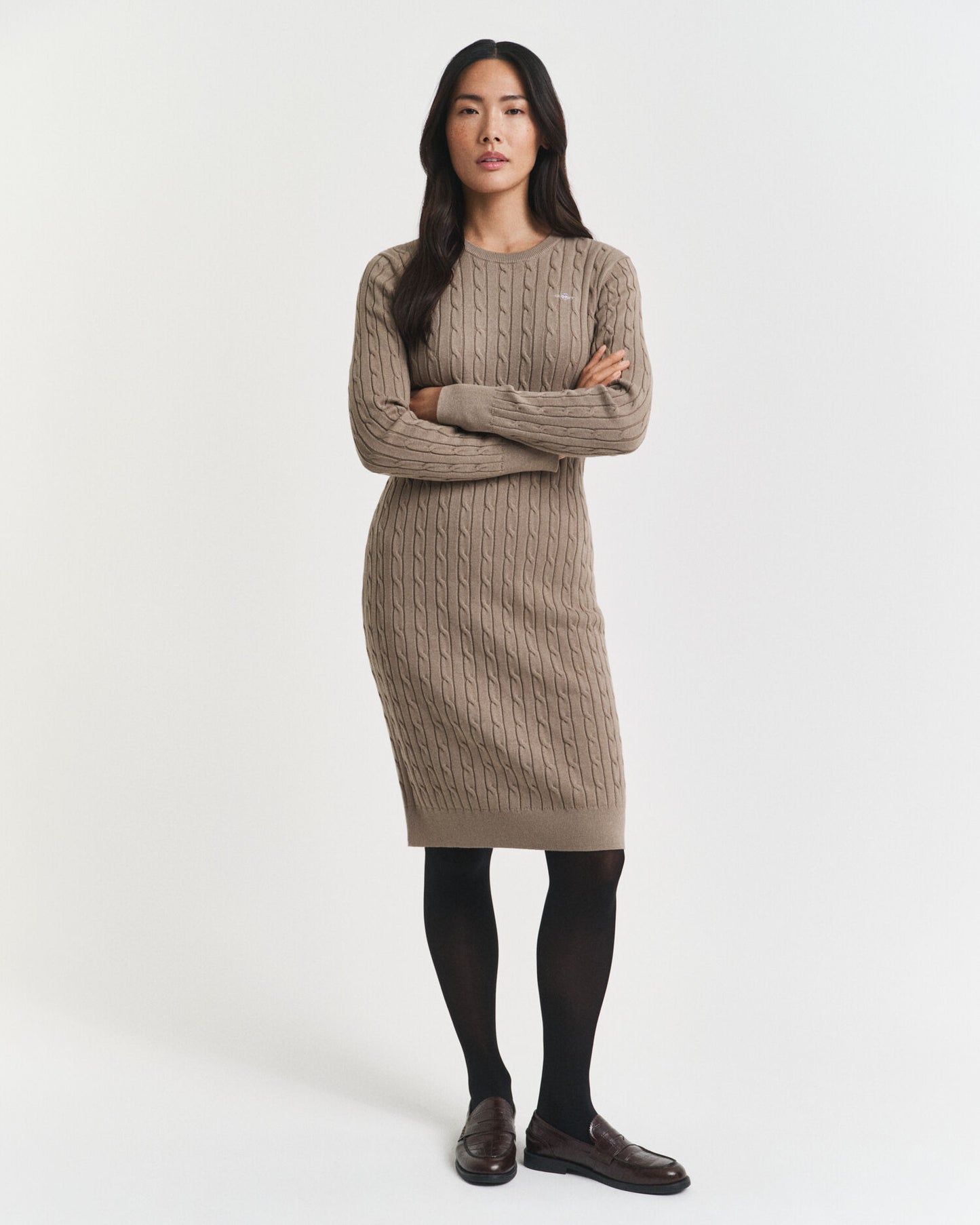 Robe pull col rond en maille torsadée de coton stretch