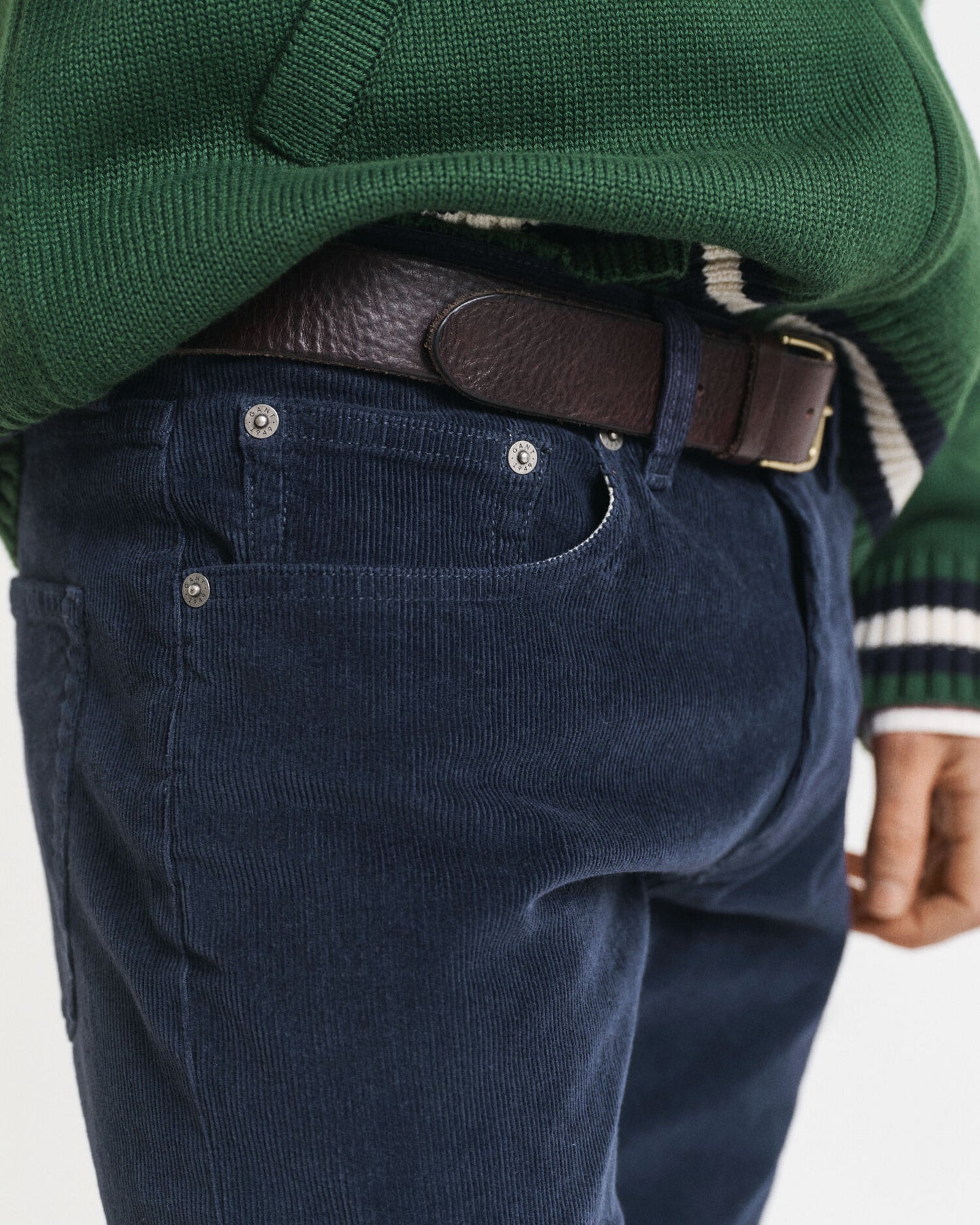 Schmal geschnittene Cordjeans