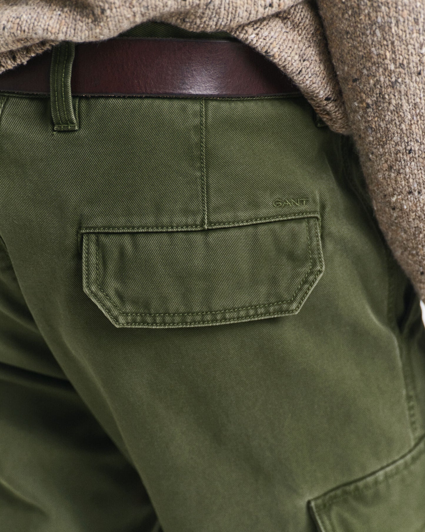 Pantalon Cargo en Sergé de Coton Coupe Droite