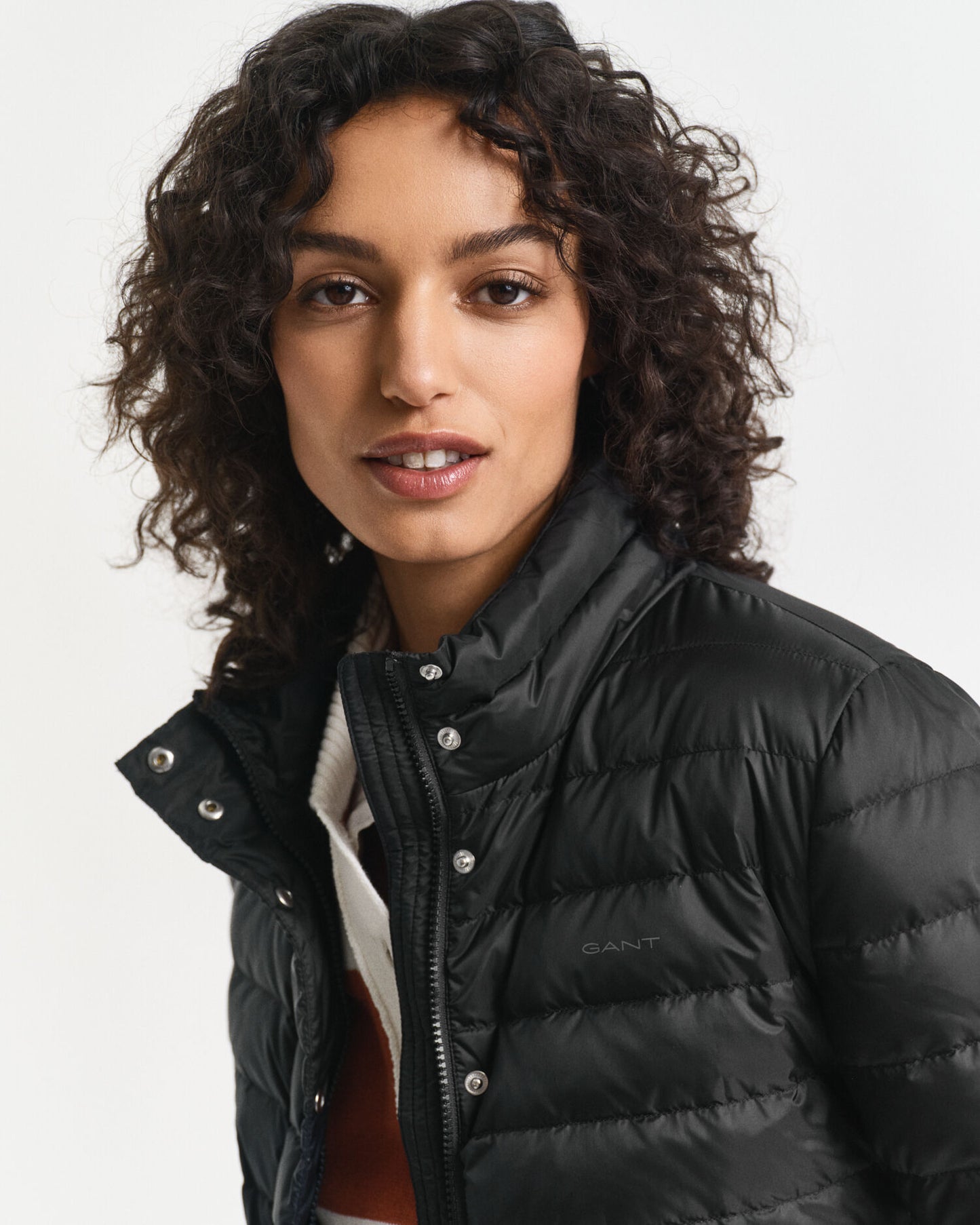 Leichte Daunenjacke