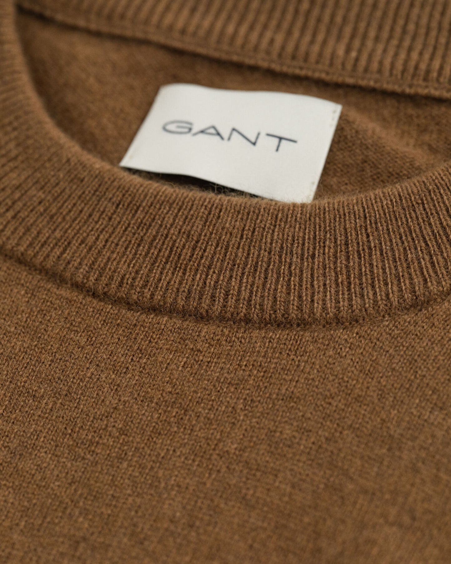 Pullover aus superfeiner Lammwolle mit Rundhalsausschnitt