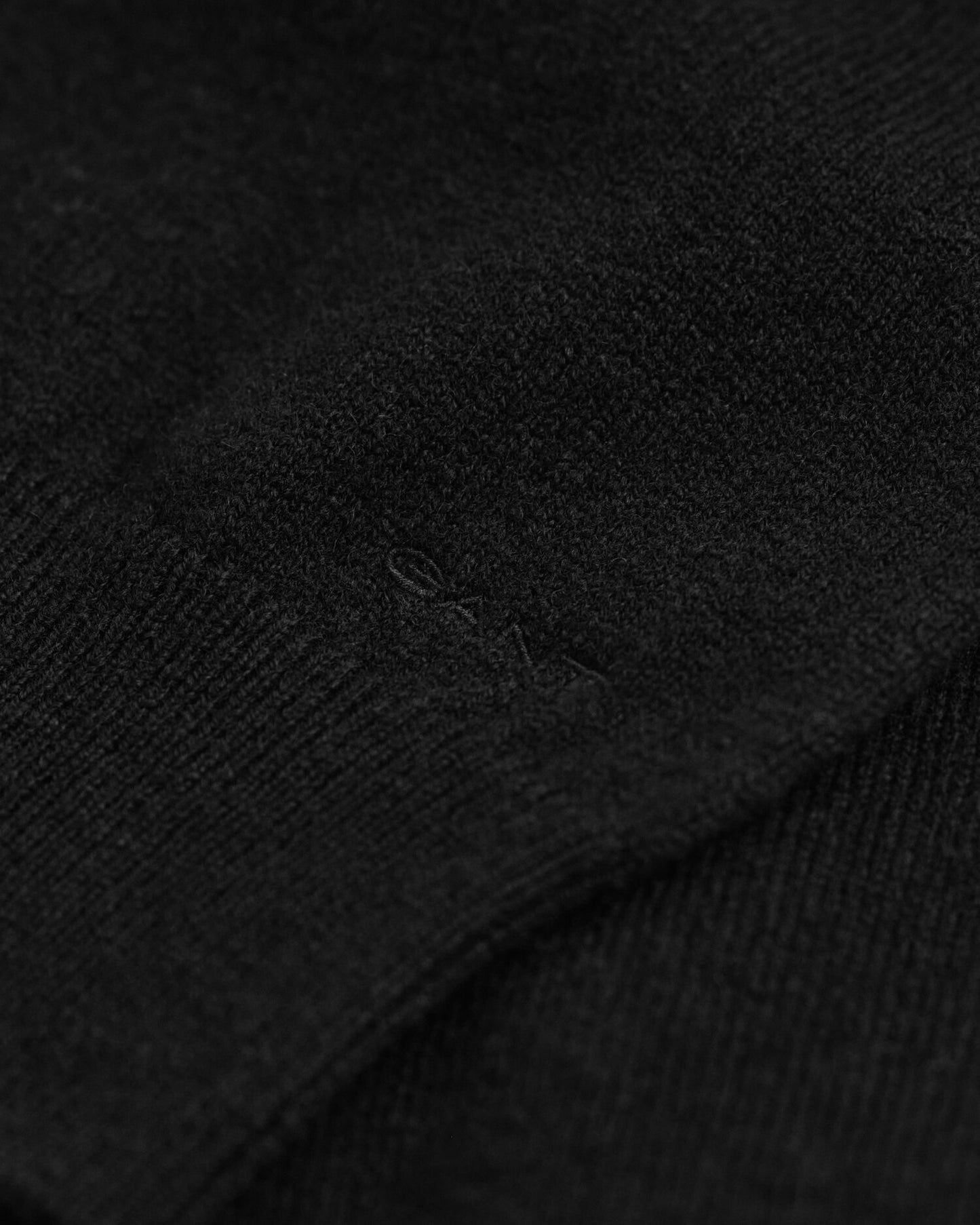 Robe en laine d'agneau superfine tricotée