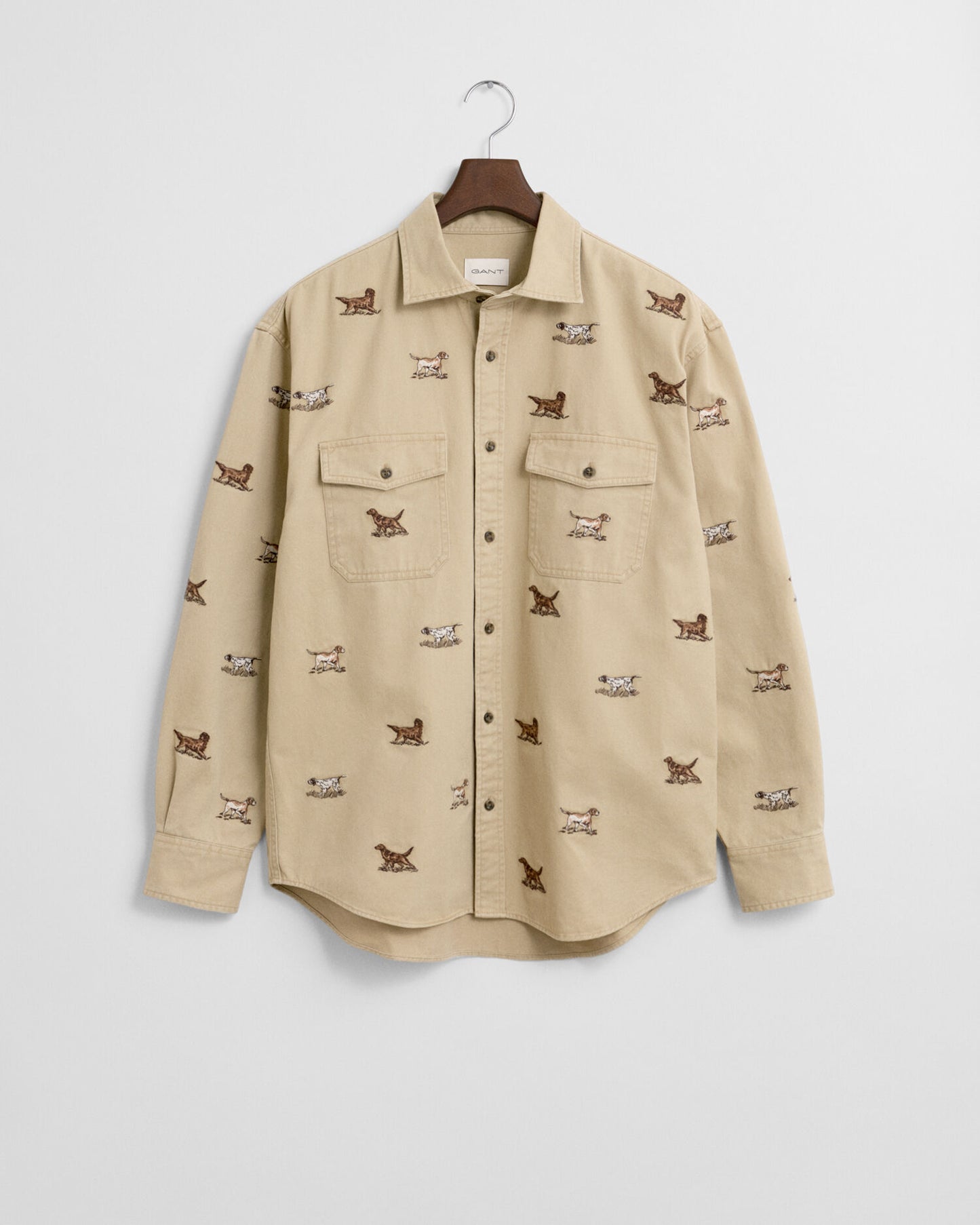 Chemise en twill brodé coupe décontractée