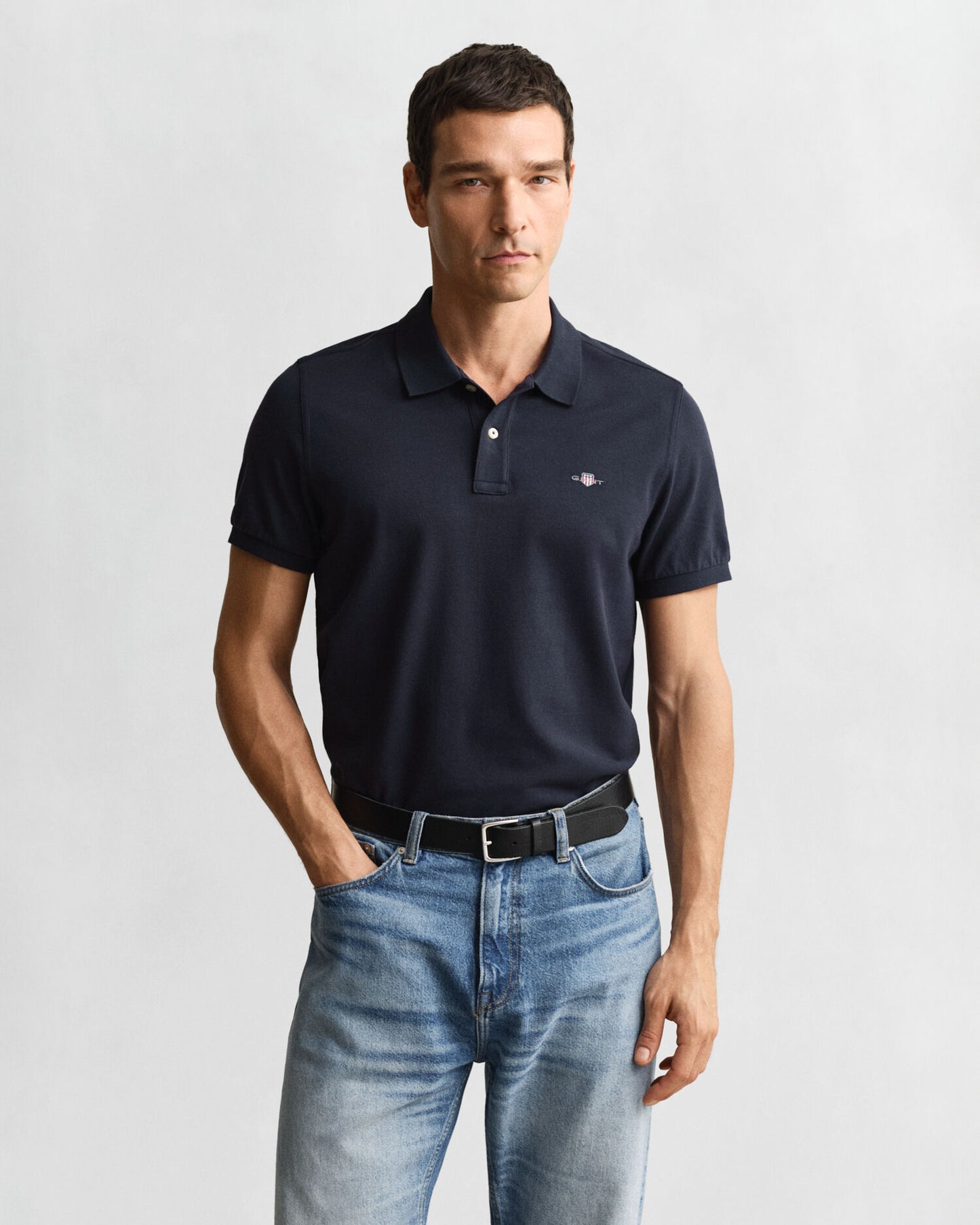 Regular Fit Piqué-Poloshirt mit Wappen